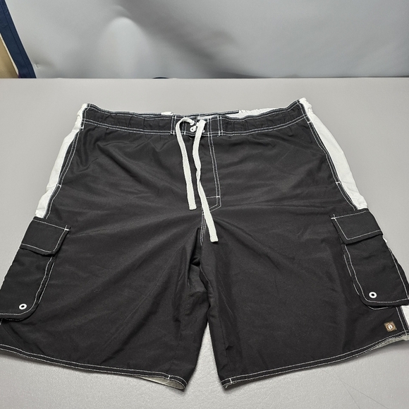 Mens hang ten black and white swim trunks size XXL - Picture 1 of 10